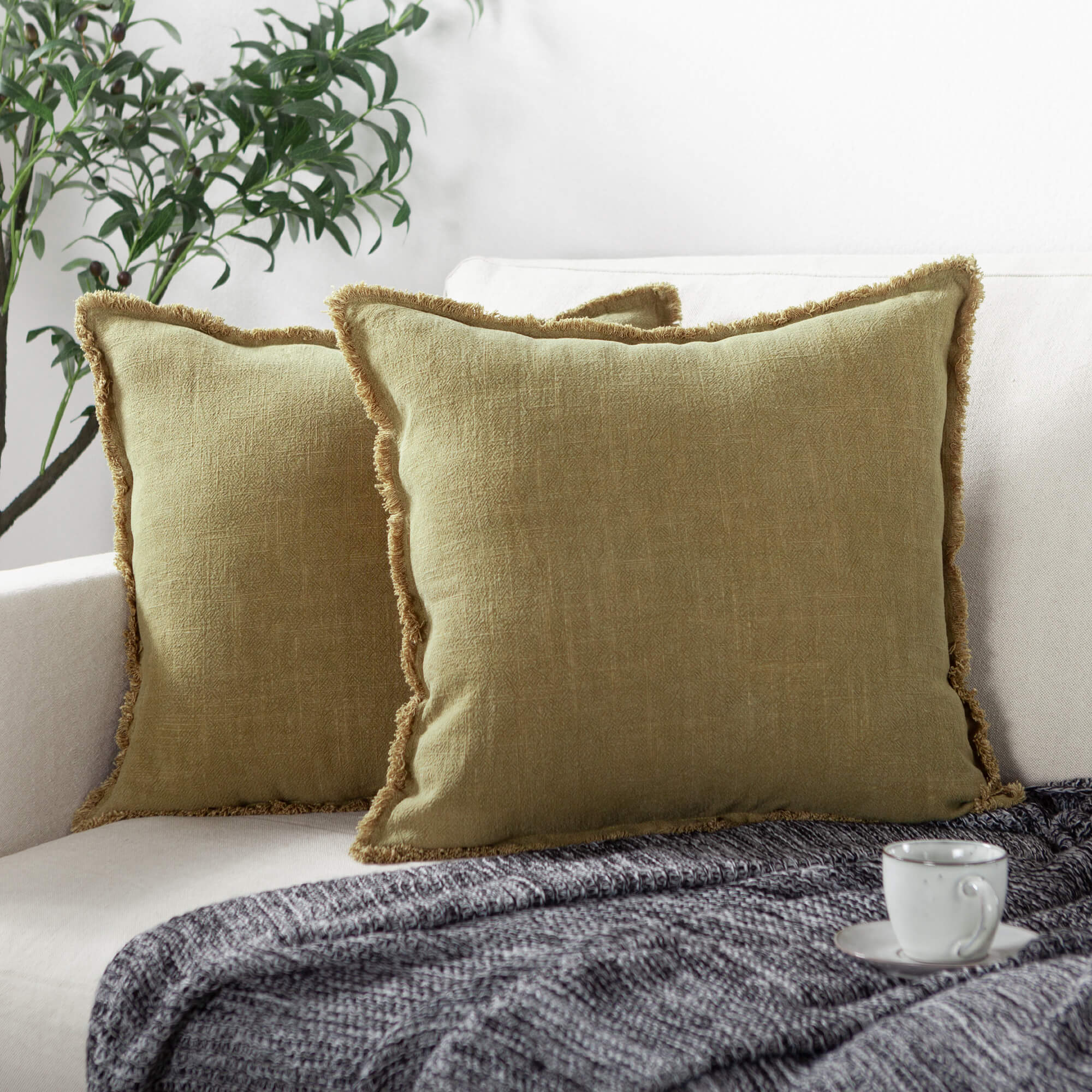 Linen Cushion Cover with Raw Edge – ATLINIA